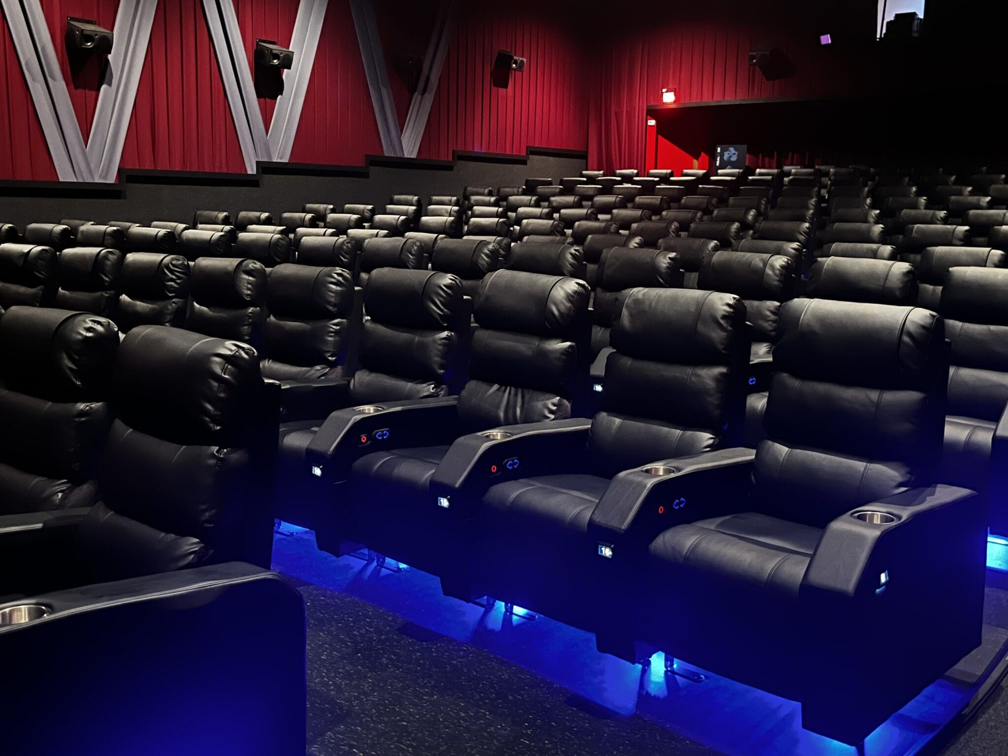 omni-cinemas-8-omni-cinemas-omni-cinemas